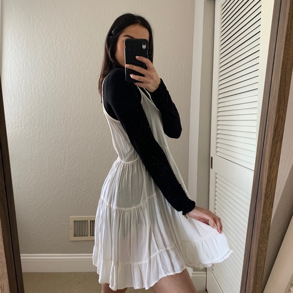 Brandy Melville white dress - Picture 4 of 6